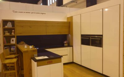 Cucina laccata bianca