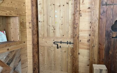 Porta con telaio vecchio